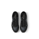Sneaker Run Away