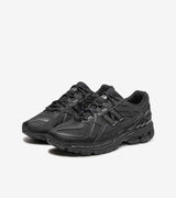 New Balance 1906U Triple Black