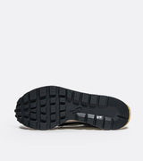 Nike Vaporwaffle sacai Villain Red Neptune Green