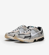 Nike Zoom Vomero 5 Supersonic Light Bone Black