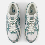 New Balance 740 Marsh Green