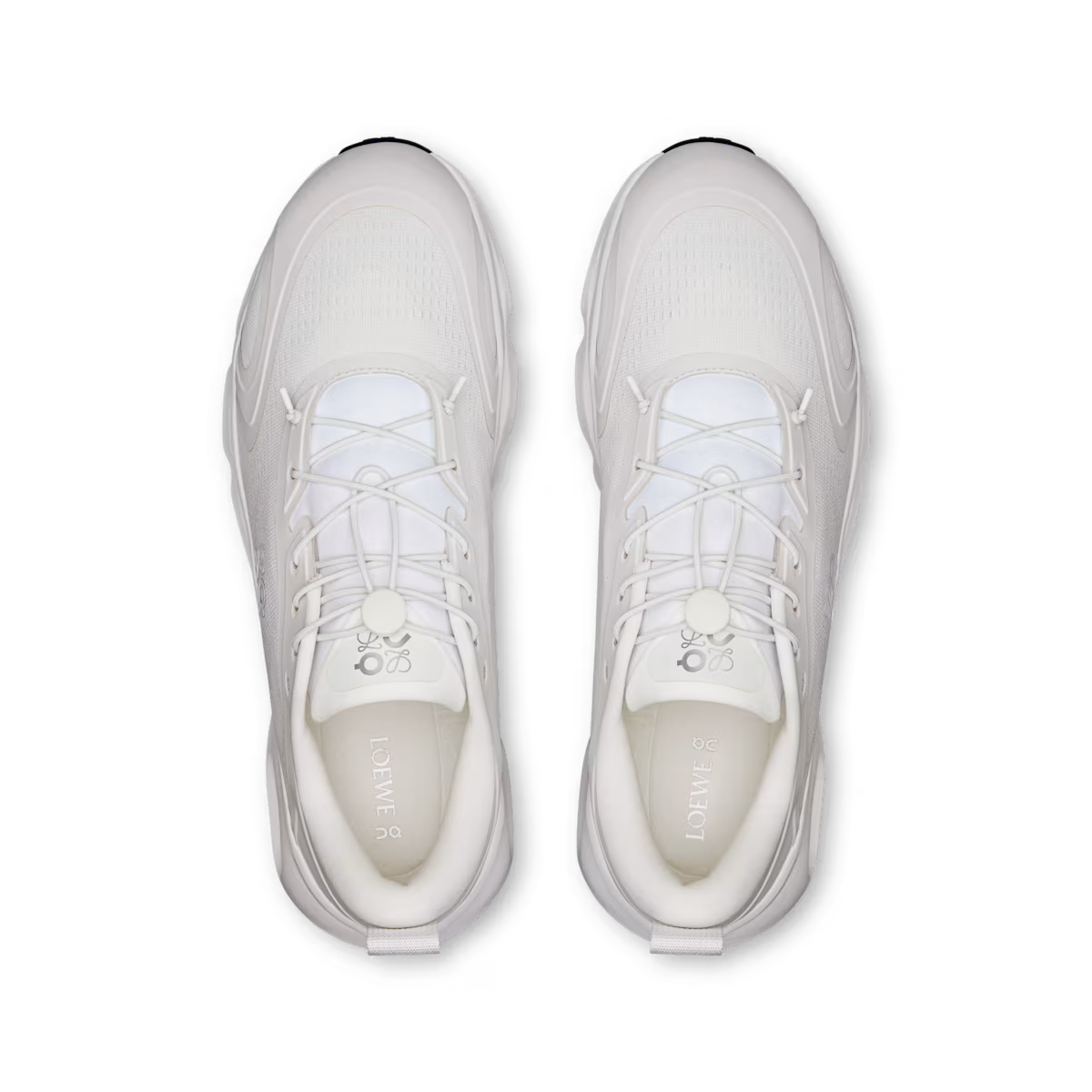 Csolo Lowe — White Light Grey
