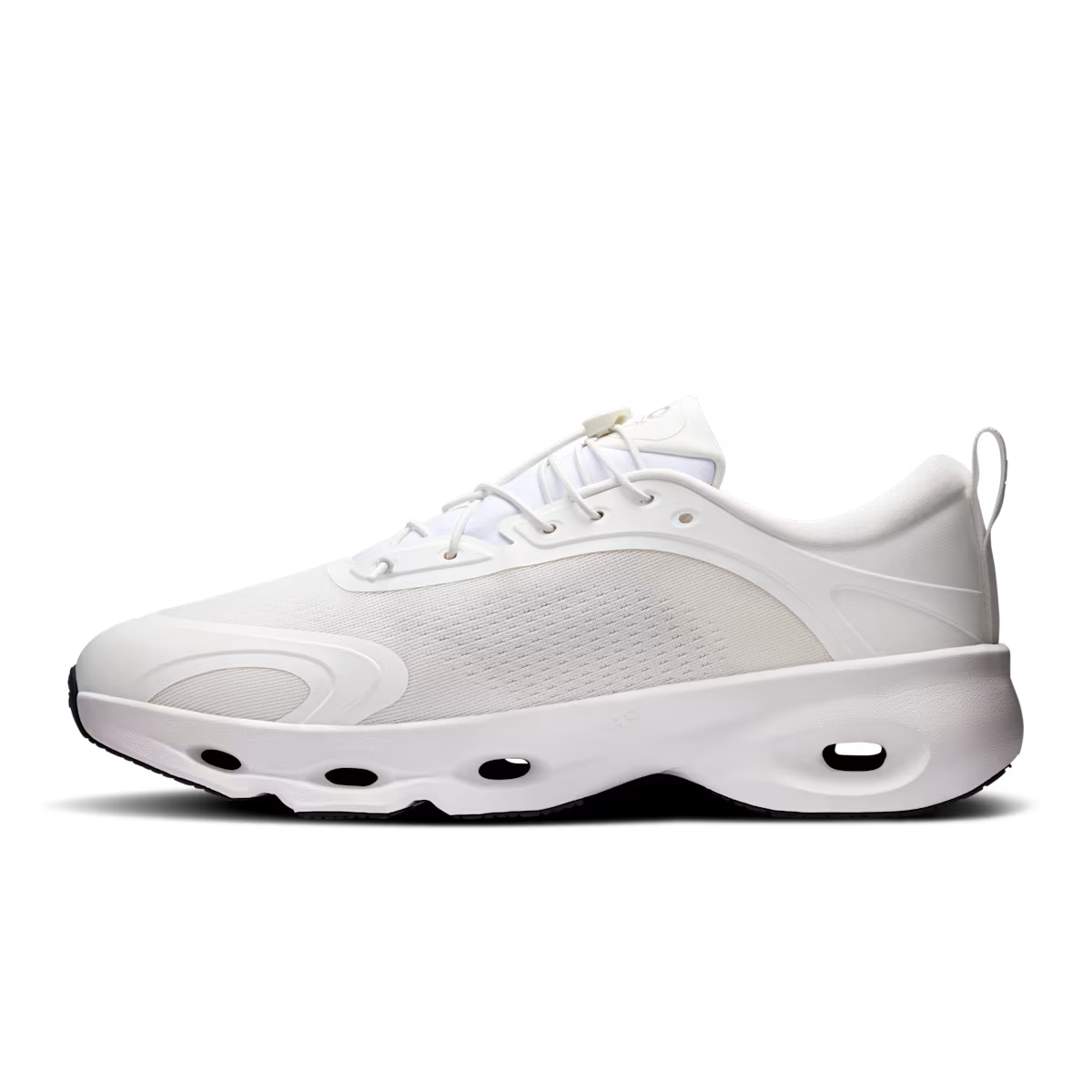 Csolo Lowe — White Light Grey