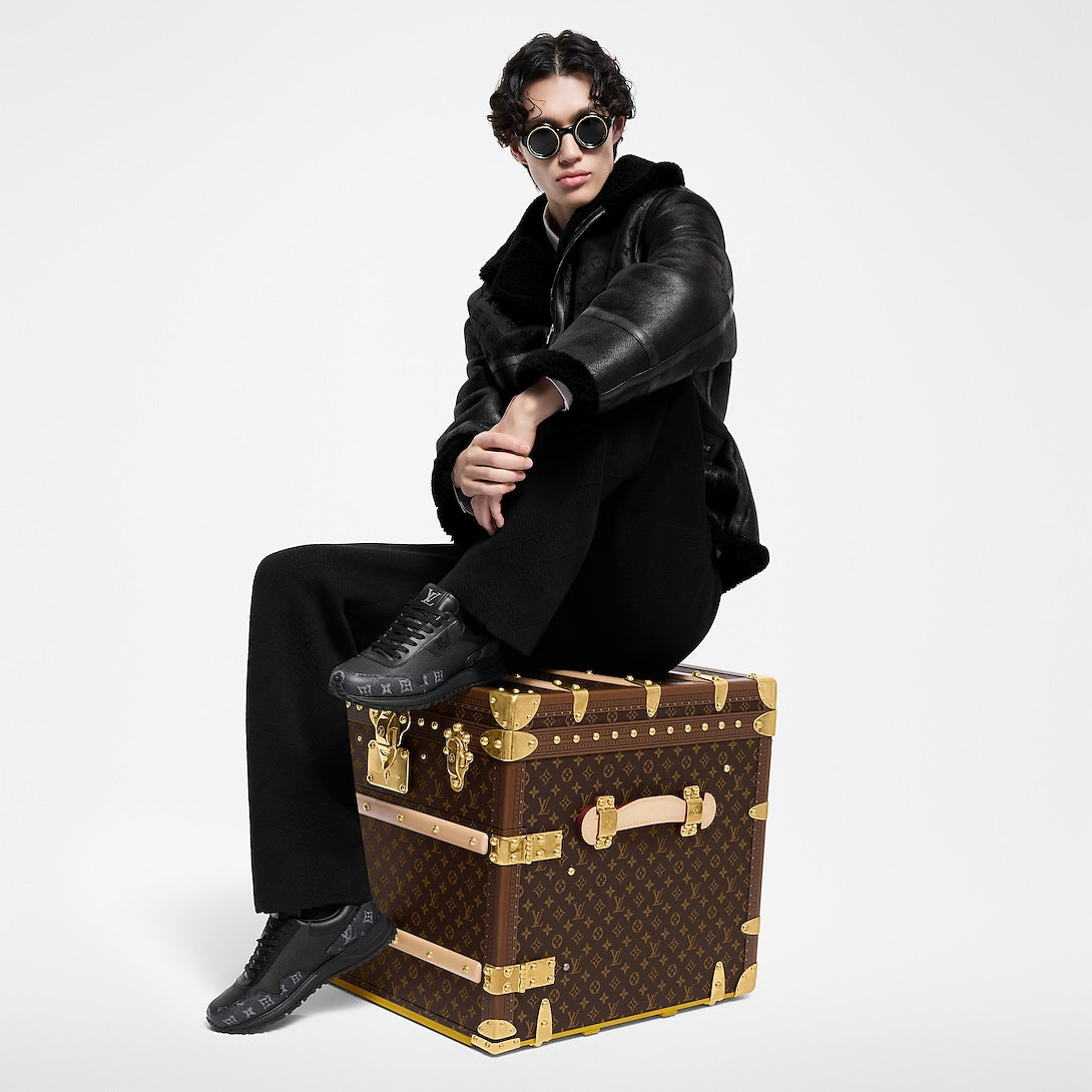Sneaker Run Away LV