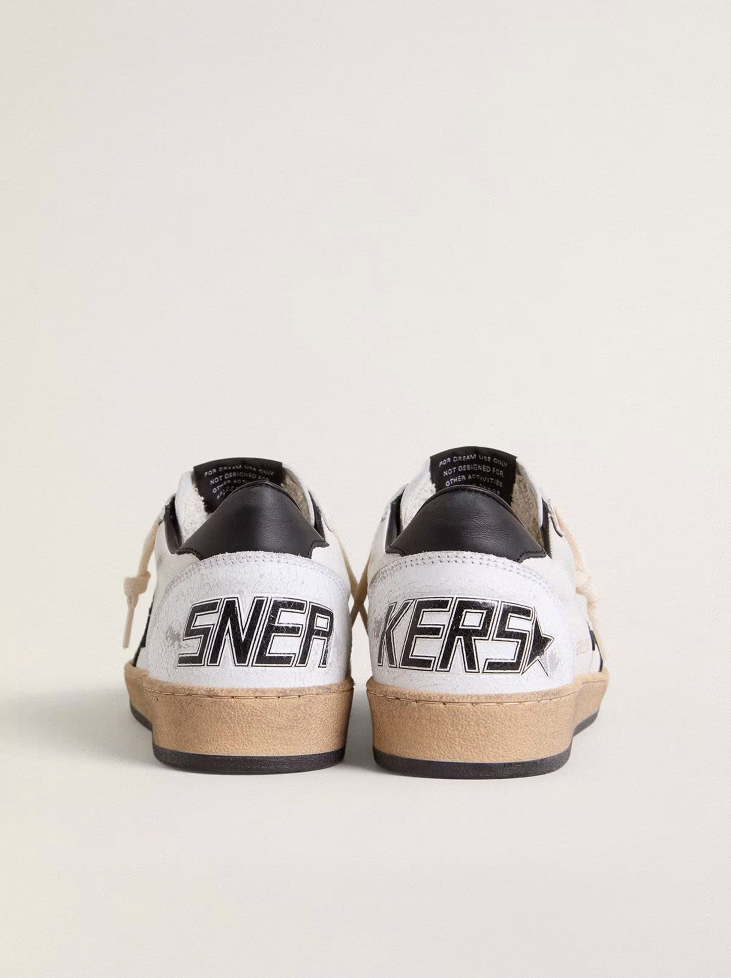 Golden Goose Ball Star Nappa Blanc avec étoile noir
