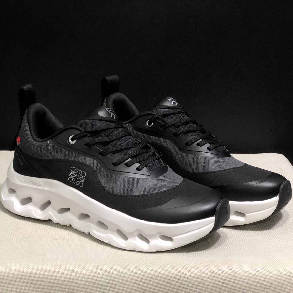 On Running Cloudtilt × Loewe Black and White