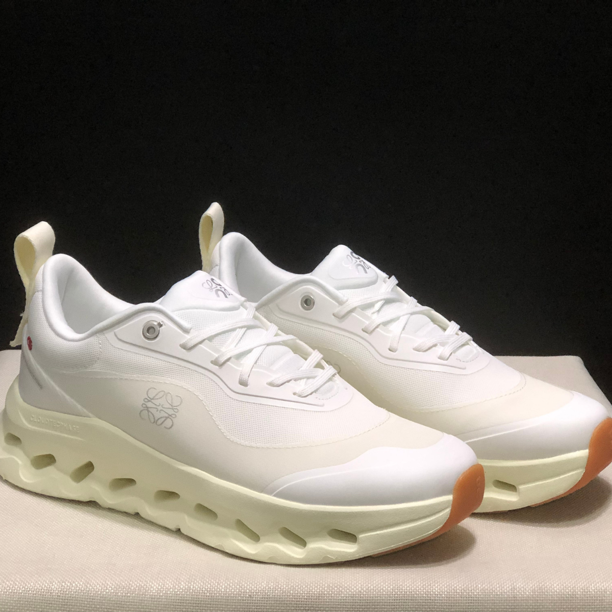 On Running Cloudtilt × Loewe White Crème