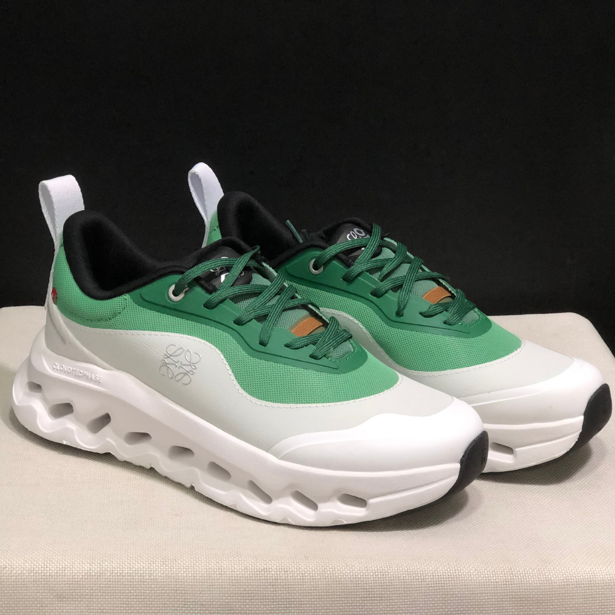 On Running Cloudtilt × Loewe Green