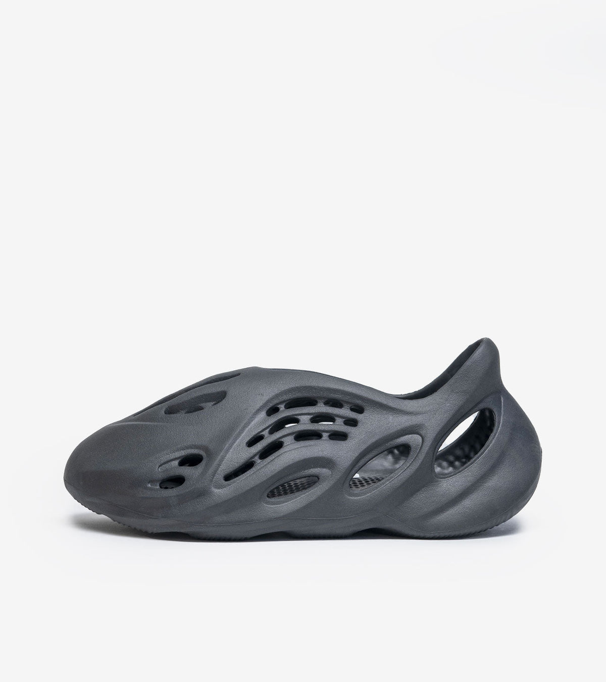 adidas Yeezy Foam RNR Carbon