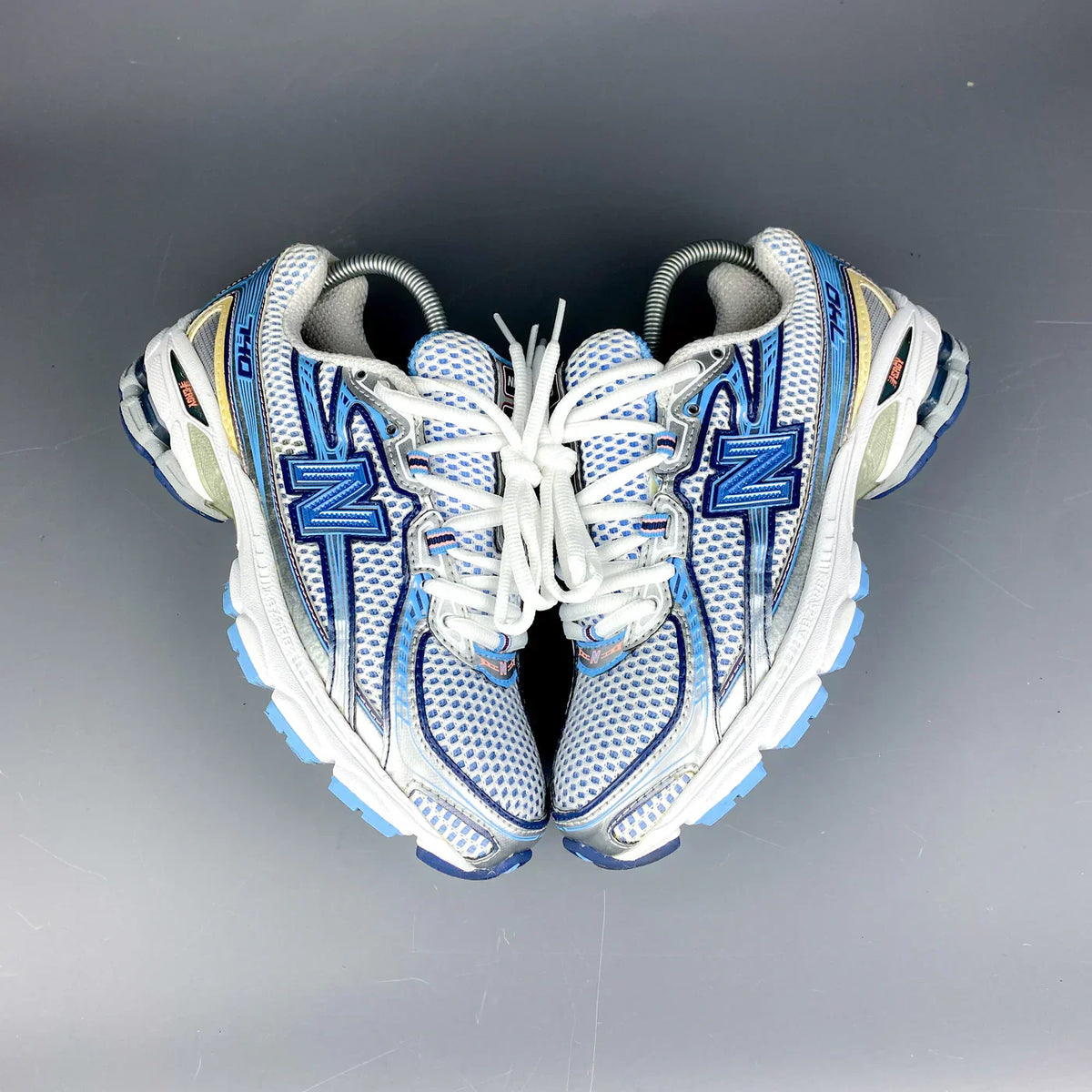 New Balance 740 Blue