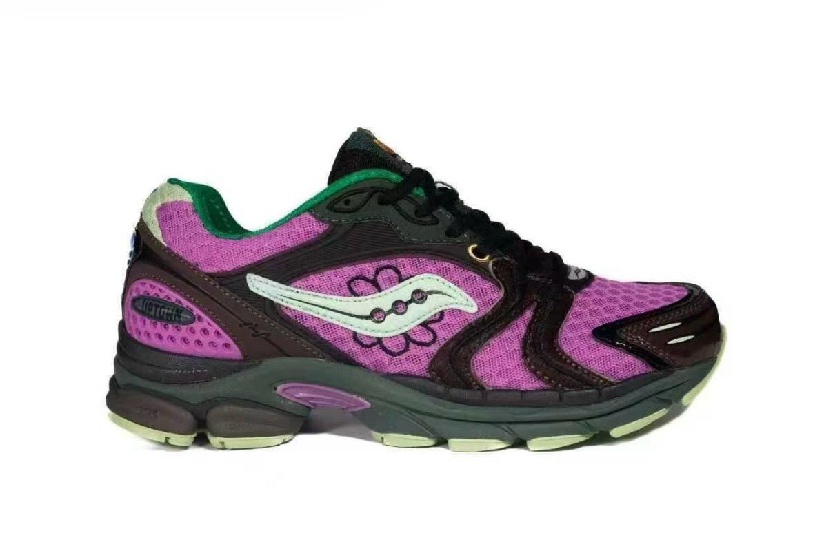 Saucony ProGrid Triumph 4 x Jae Tips Violet