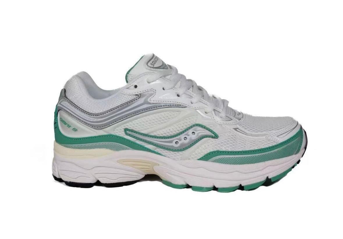 Saucony ProGrid Omni 9 Mint