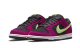 SB Dunk Low Red Plum