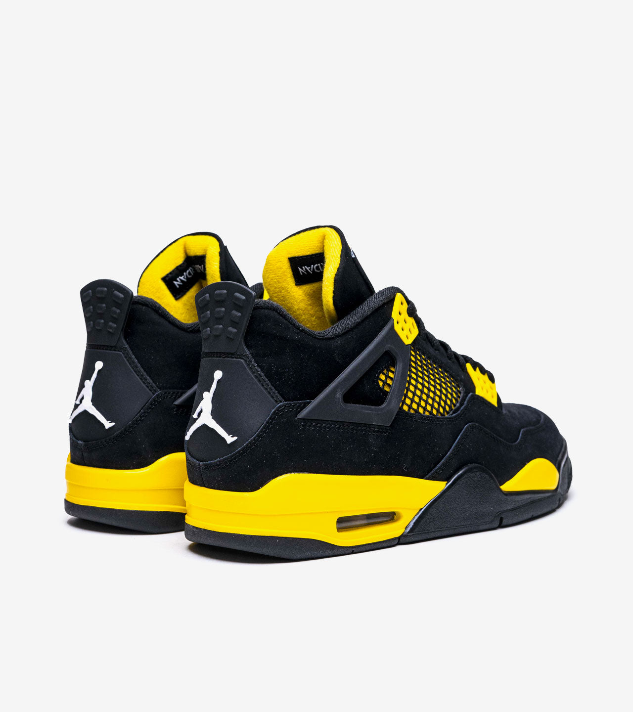 Air Jordan 4 Retro Thunder (2023)