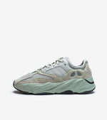 adidas Yeezy Boost 700 Salt (2019/2023)