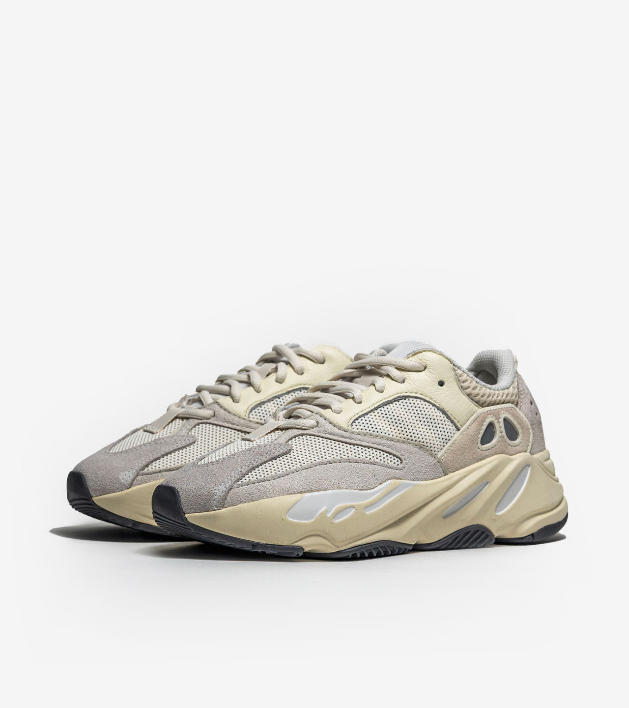 adidas Yeezy Boost 700 Analog