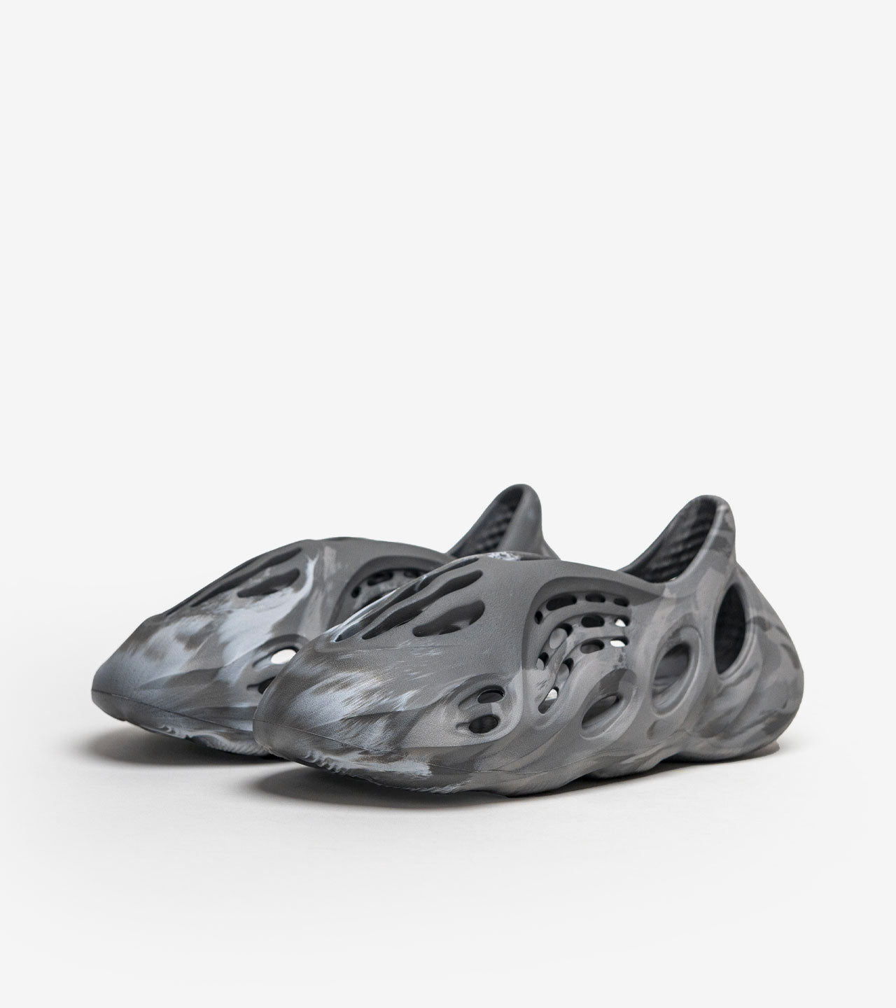 adidas Yeezy Foam RNR MX Granite