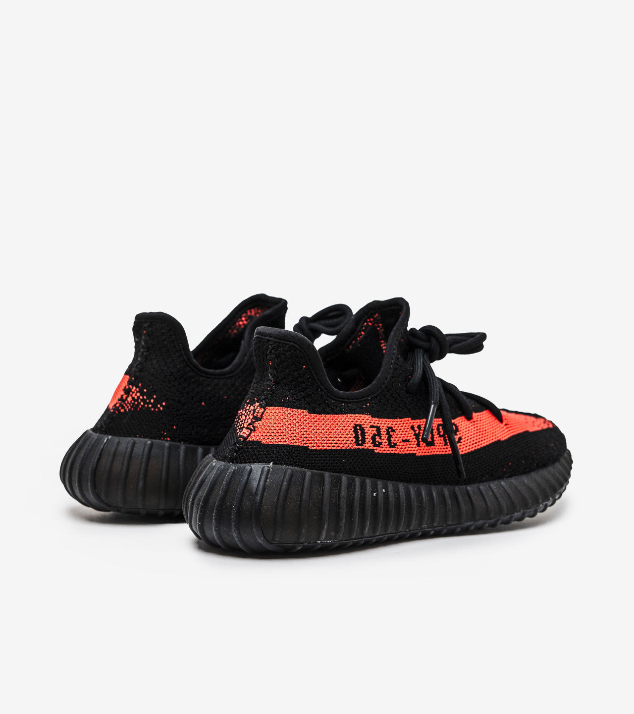 adidas Yeezy Boost 350 V2 Core Black Red (2016/2022/2023)