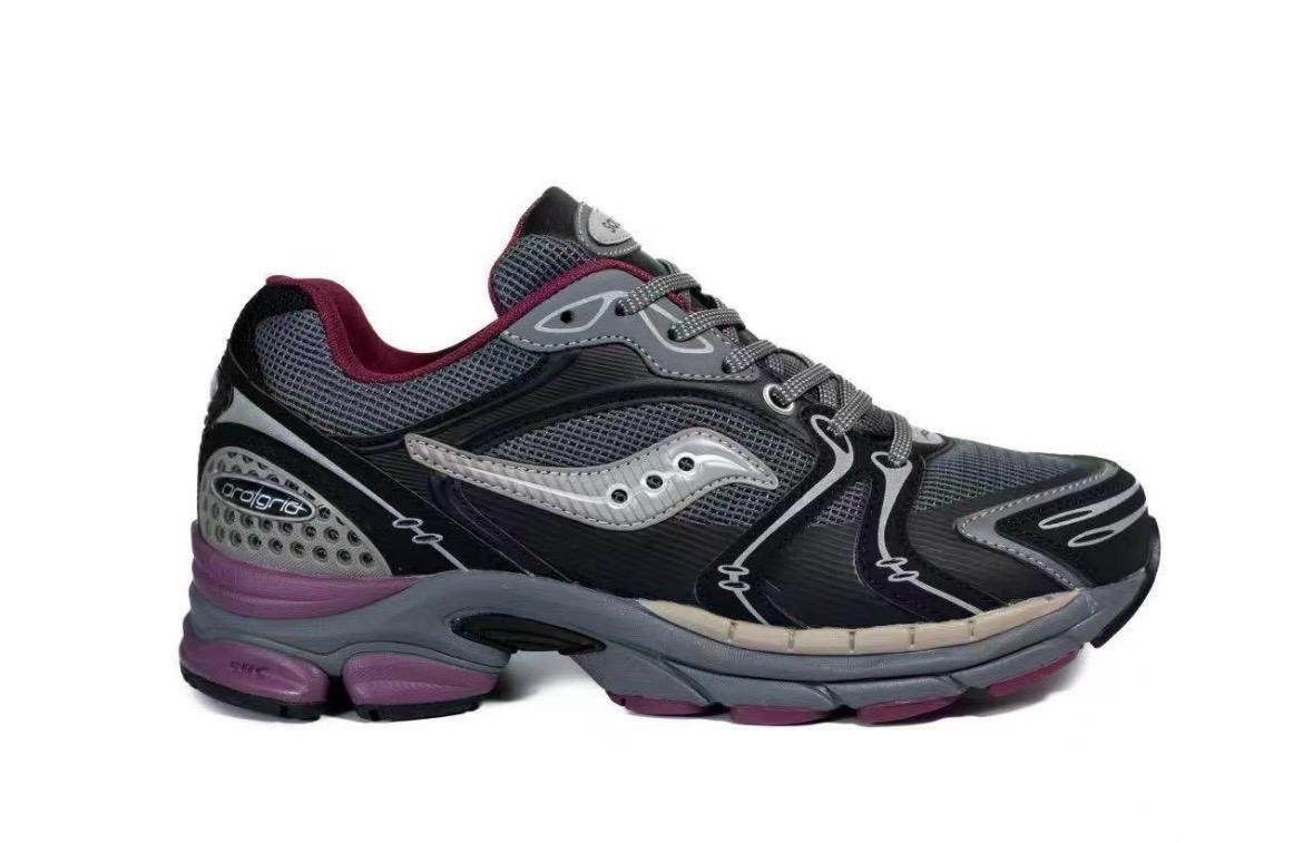 Saucony Progrid Triumph 4 Noir Vortex Night