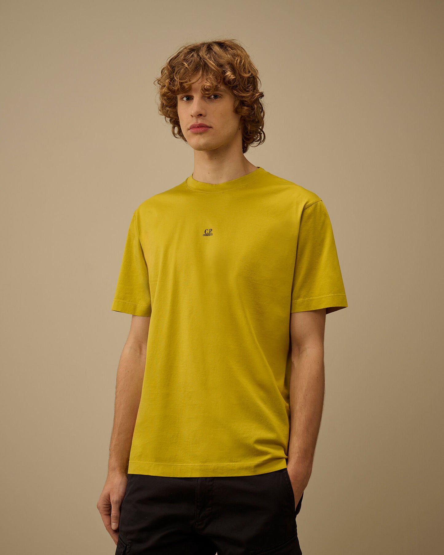 T-shirt cp compagny moutarde