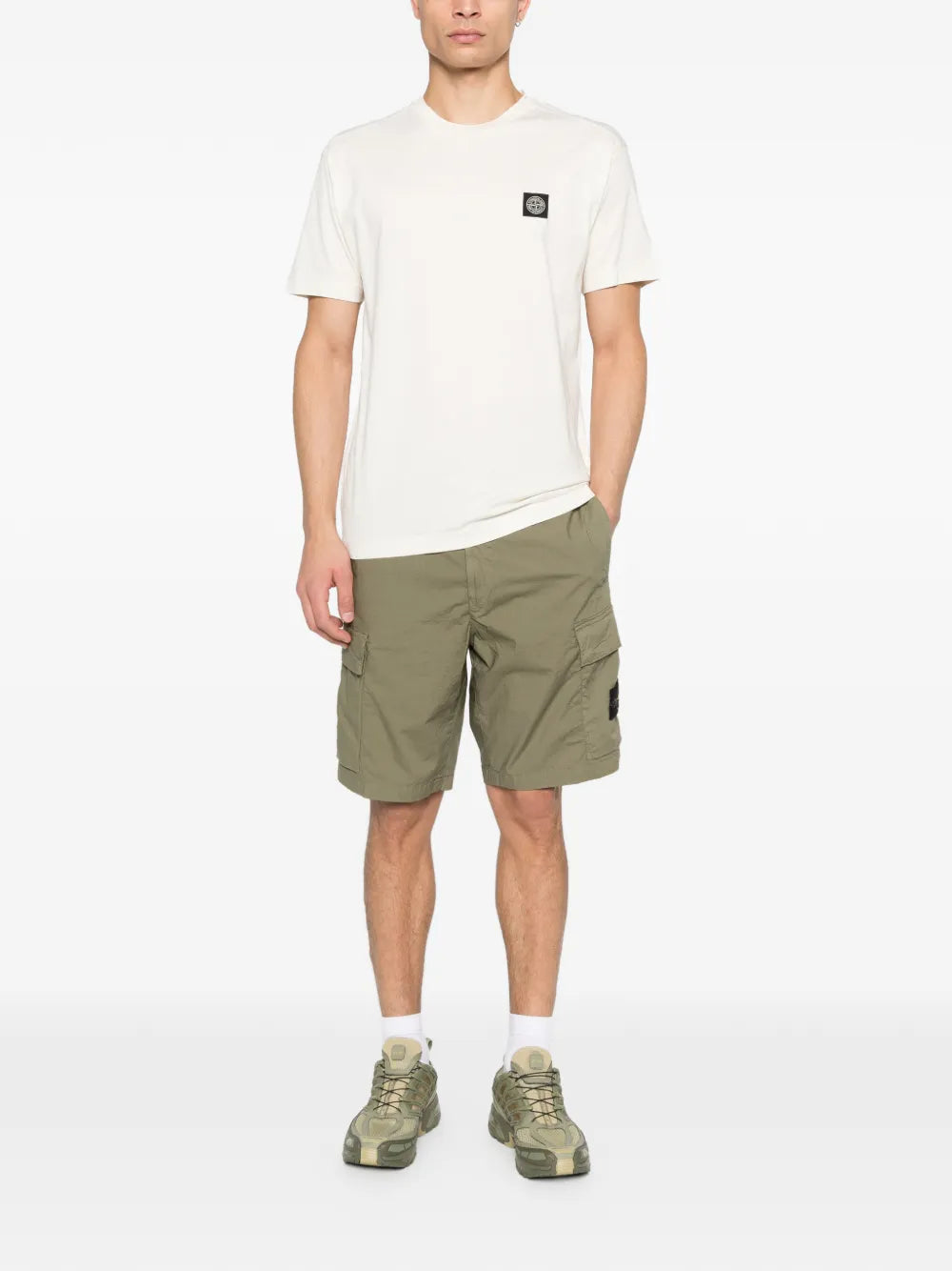 T-shirt stone island